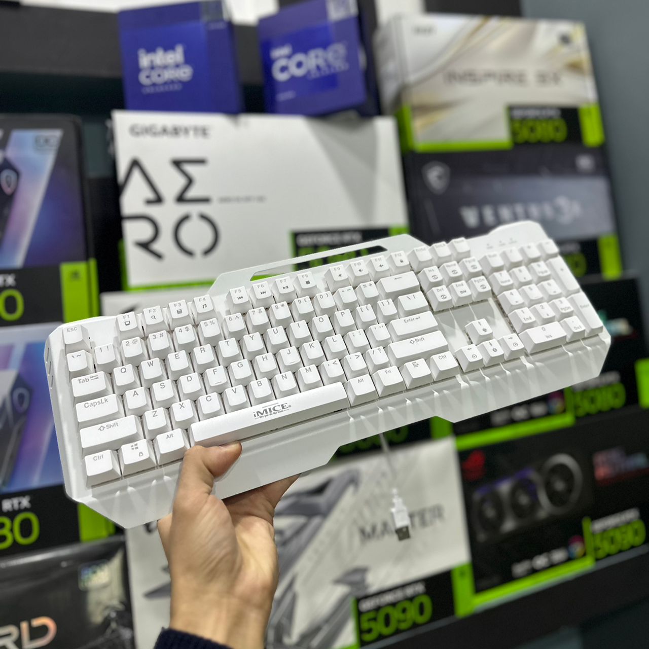 CLAVIER MECANIQUE GAMING IMICE GK-400 WHITE RED_SWITCH RGB